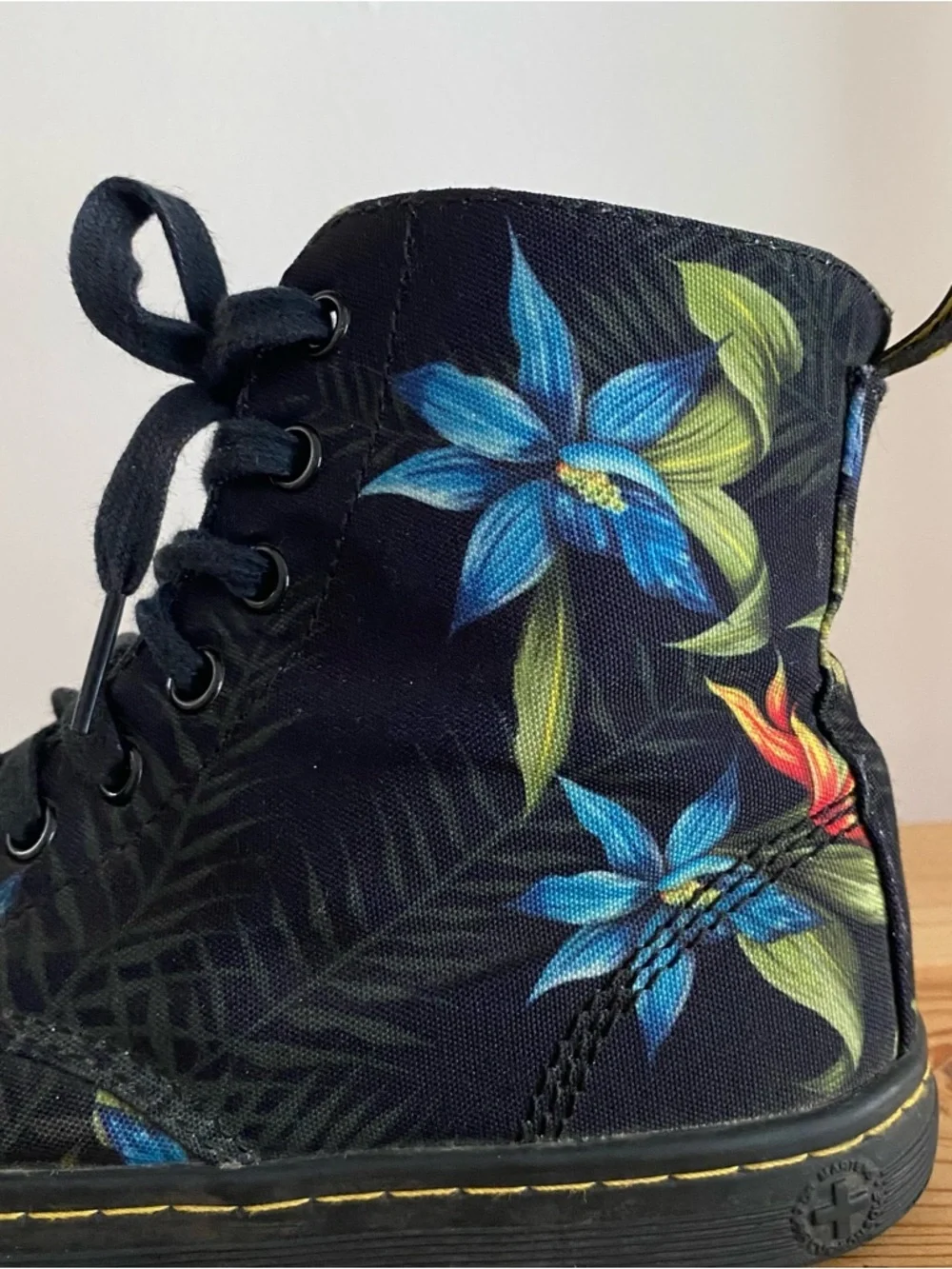 Dr. Martens Doc Martens Hackney Tropical Floral High Top Canvas Boots 6